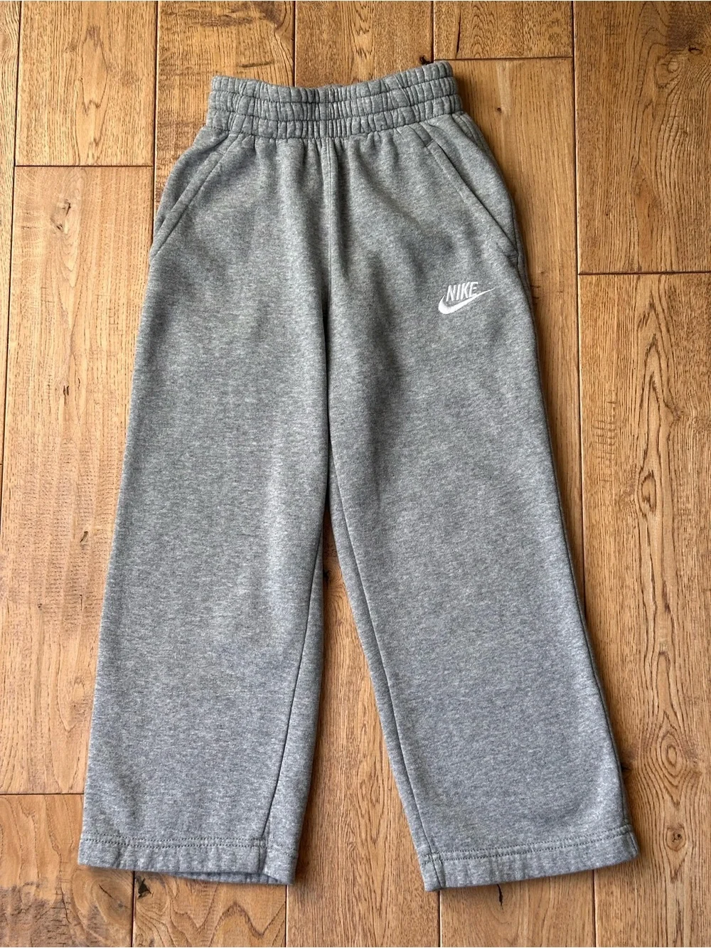 NIKE Sportswear Club Girls Wide Leg Fleece Pants size XS